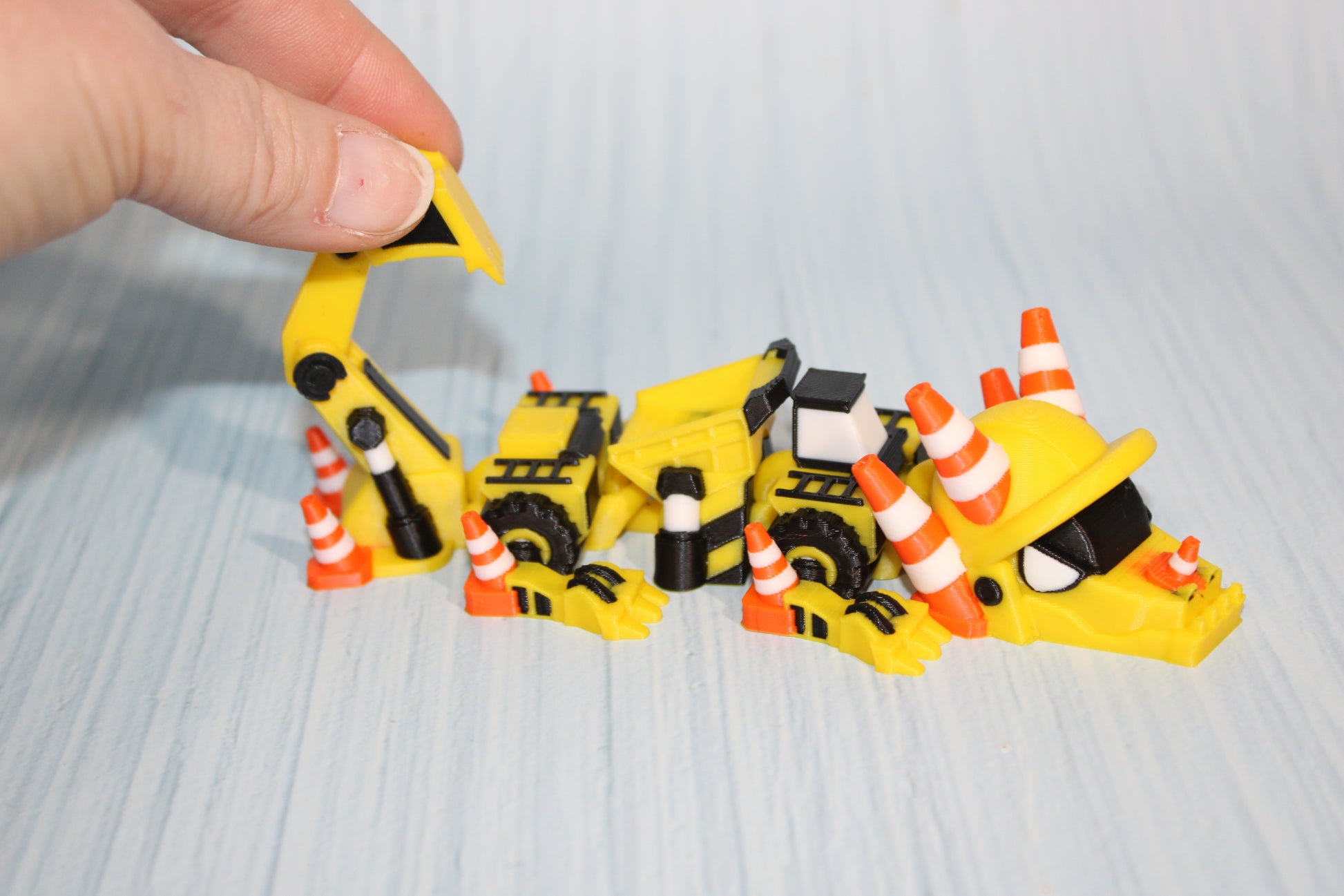 Construction Dragon 3D Printed Articulated Figurine - Wonderland 3D Printing 