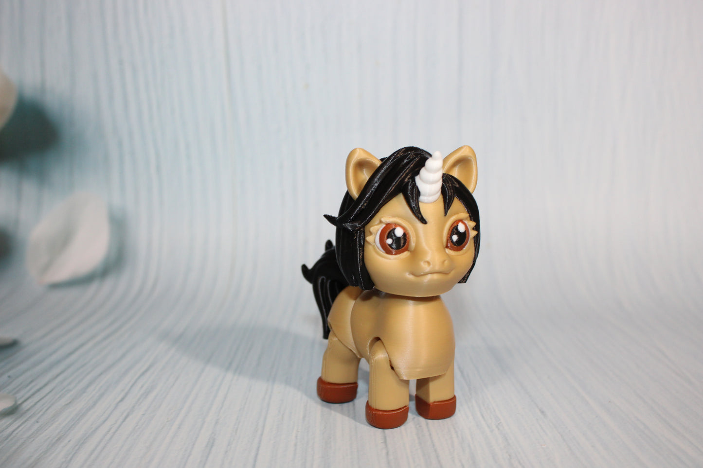 Articulated Unicorn or Stitches Unicorn Fidget Toy: 3D Printed Fantasy Decor-4" Tall - Wonderland 3D Printing 
