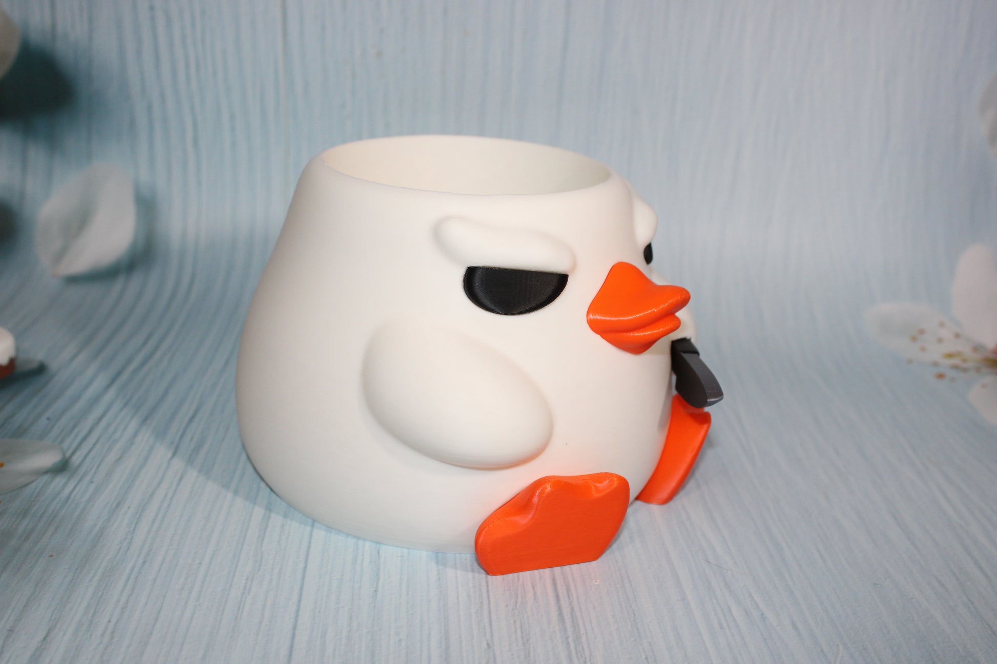 Stabby Duck Container4.75" tall x 6" Round- Handle Options - Wonderland 3D Printing 