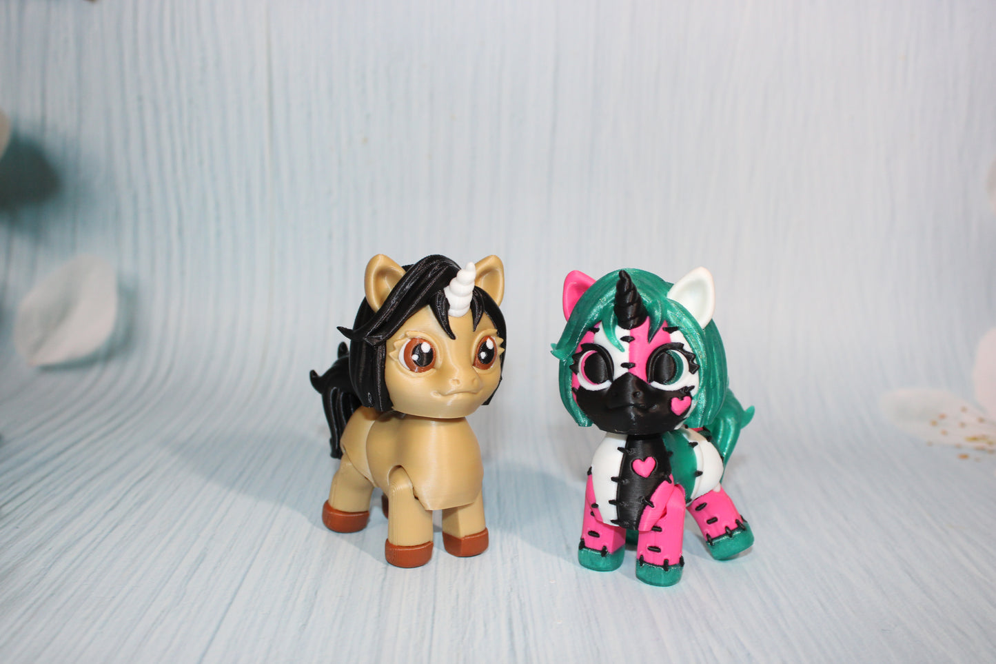 Articulated Unicorn or Stitches Unicorn Fidget Toy: 3D Printed Fantasy Decor-4" Tall - Wonderland 3D Printing 