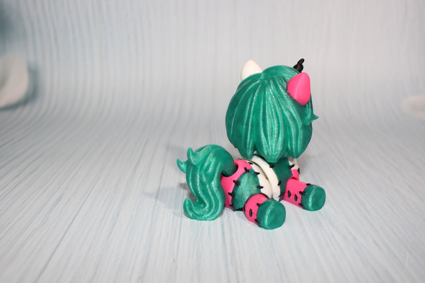 Articulated Unicorn or Stitches Unicorn Fidget Toy: 3D Printed Fantasy Decor-4" Tall - Wonderland 3D Printing 