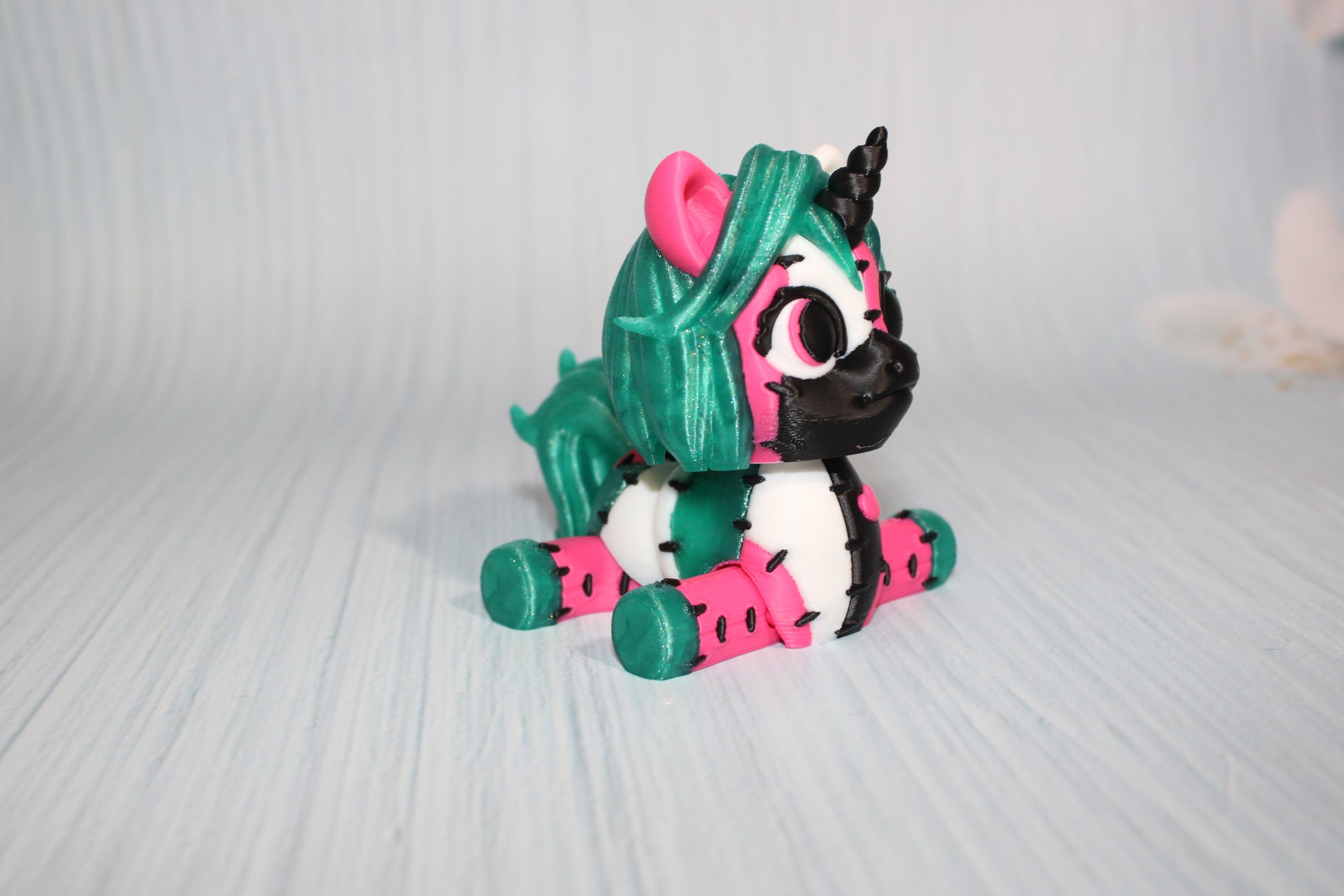 Articulated Unicorn or Stitches Unicorn Fidget Toy: 3D Printed Fantasy Decor-4" Tall - Wonderland 3D Printing 