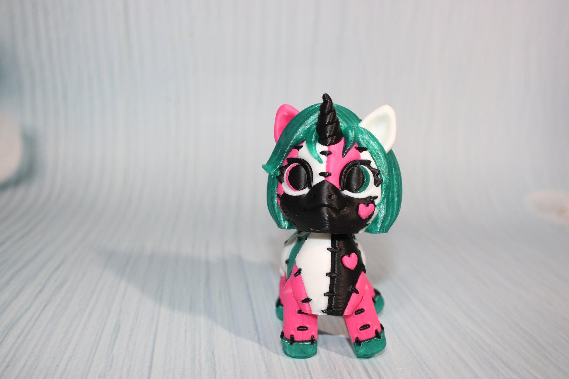 Articulated Unicorn or Stitches Unicorn Fidget Toy: 3D Printed Fantasy Decor-4" Tall - Wonderland 3D Printing 