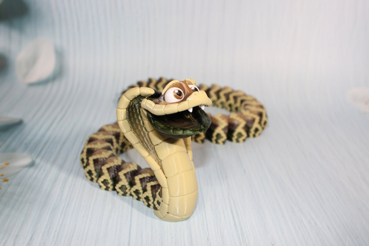 3D Printed Articulated 25" Long King Cobra Snake - Wonderland 3D Printing 