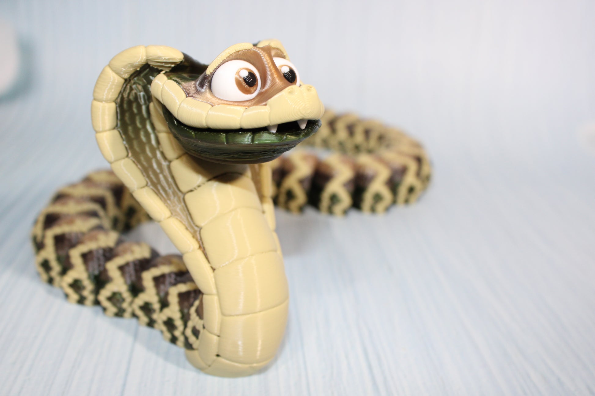 3D Printed Articulated 25" Long King Cobra Snake - Wonderland 3D Printing 