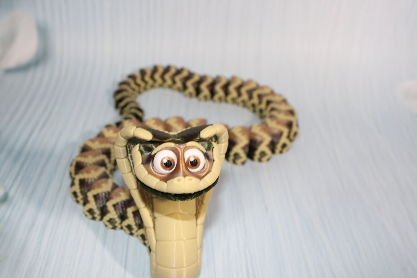 3D Printed Articulated 25" Long King Cobra Snake - Wonderland 3D Printing 