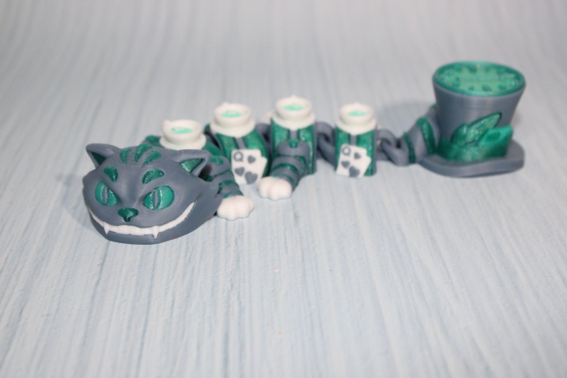 3D Printed Articulated Mad Cat Figurine - Wonderland 3D Printing 