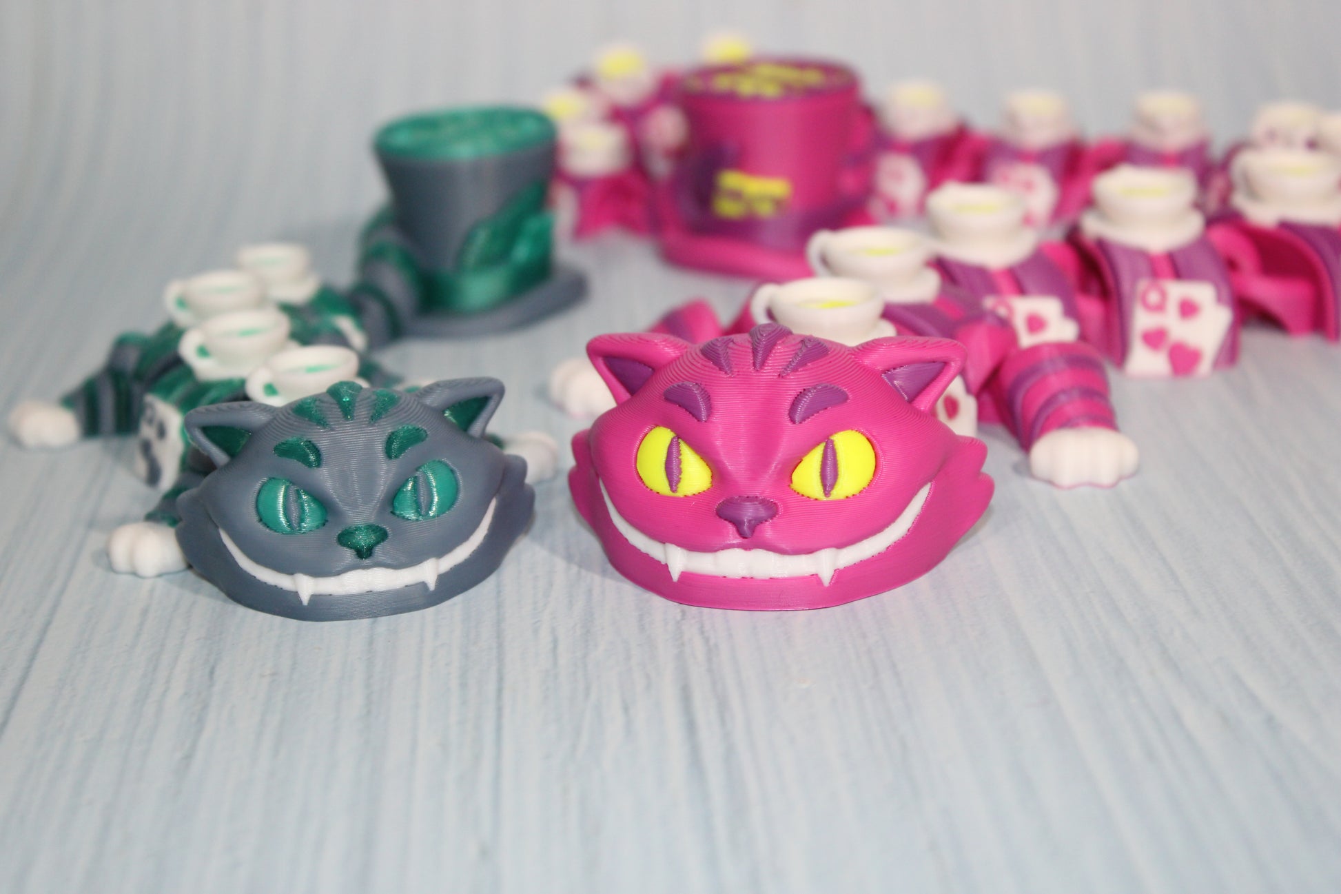 3D Printed Articulated Mad Cat Figurine - Wonderland 3D Printing 