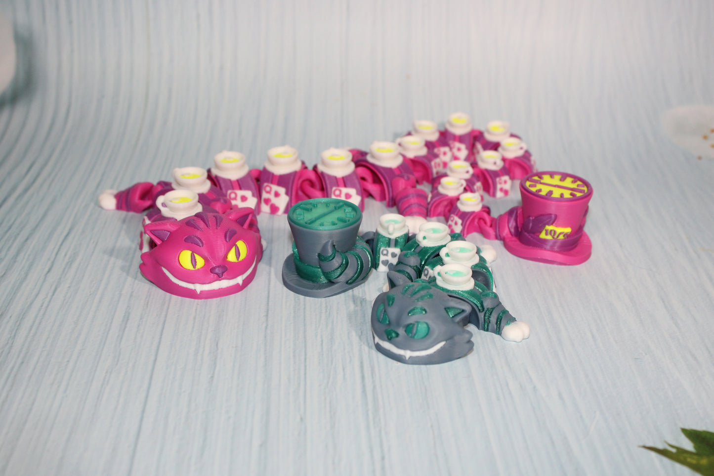 3D Printed Articulated Mad Cat Figurine - Wonderland 3D Printing 