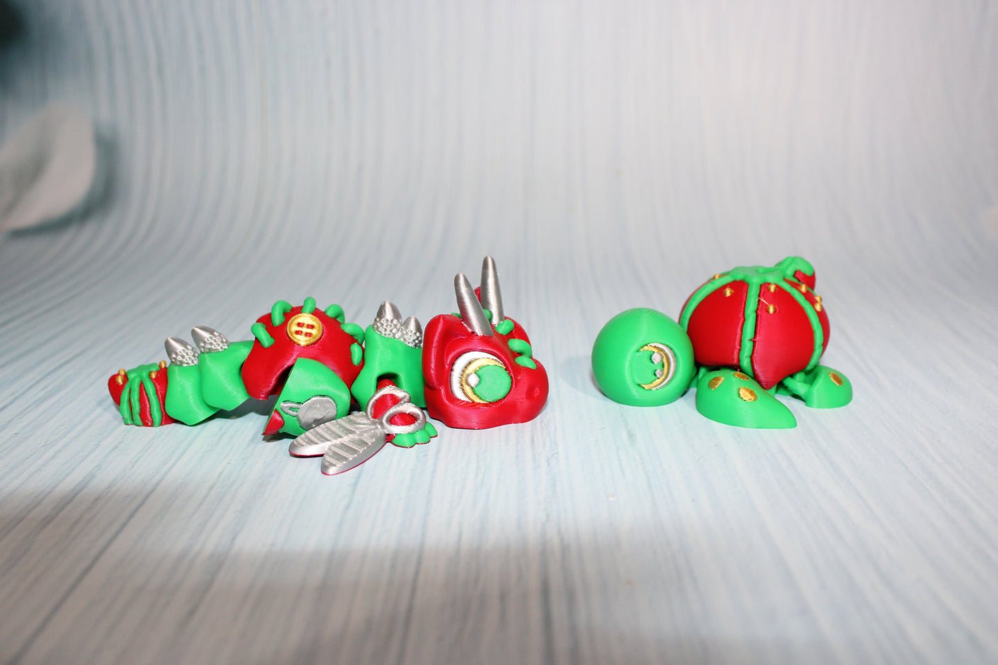 3D Printed Articulated Sewing Turtle and Dragon Fidget Toy- Both Included - Wonderland 3D Printing 