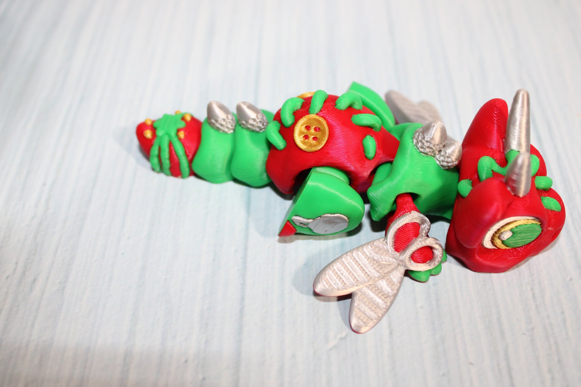 3D Printed Articulated Sewing Turtle and Dragon Fidget Toy- Both Included - Wonderland 3D Printing 