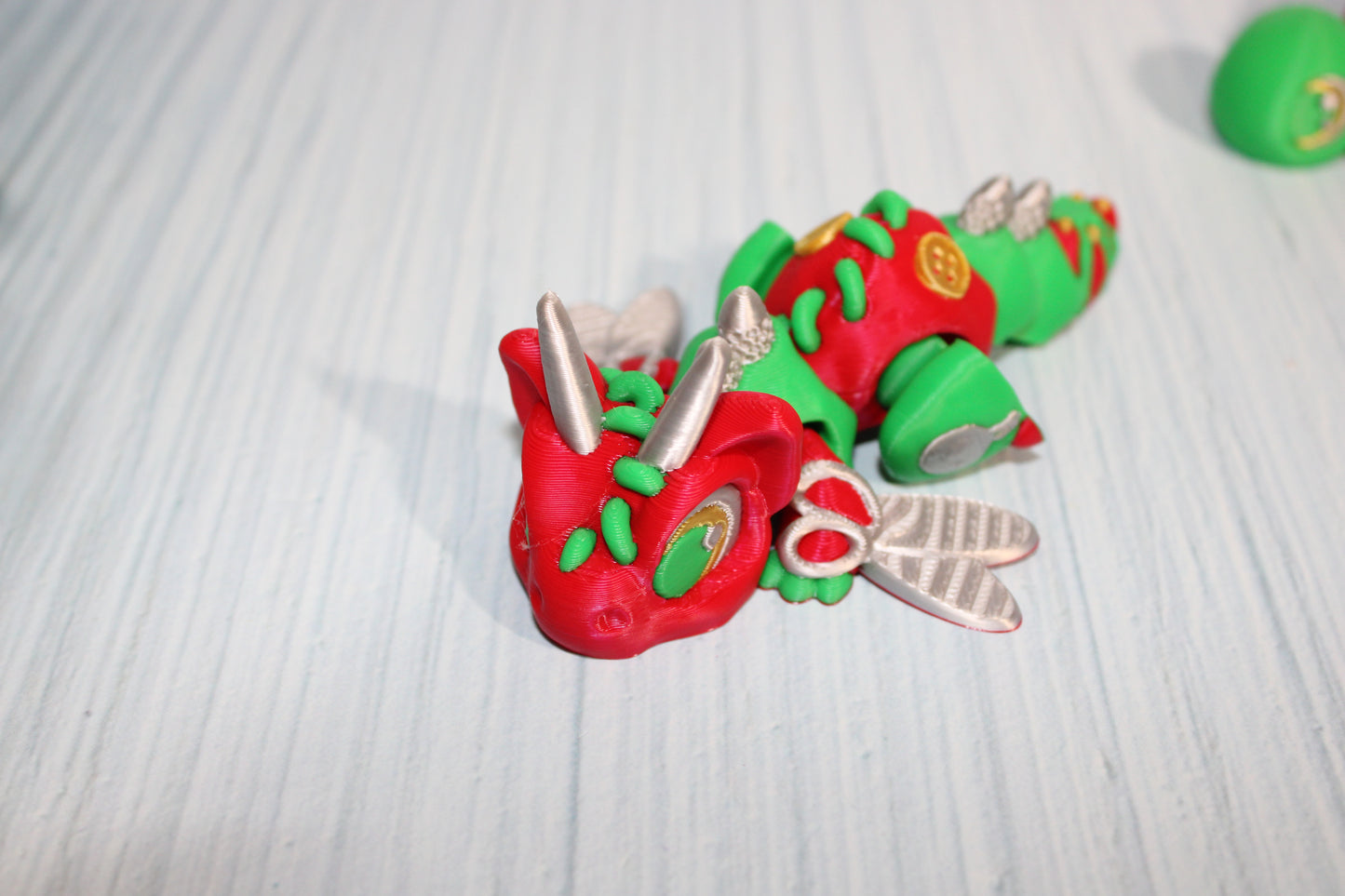 3D Printed Articulated Sewing Turtle and Dragon Fidget Toy- Both Included - Wonderland 3D Printing 