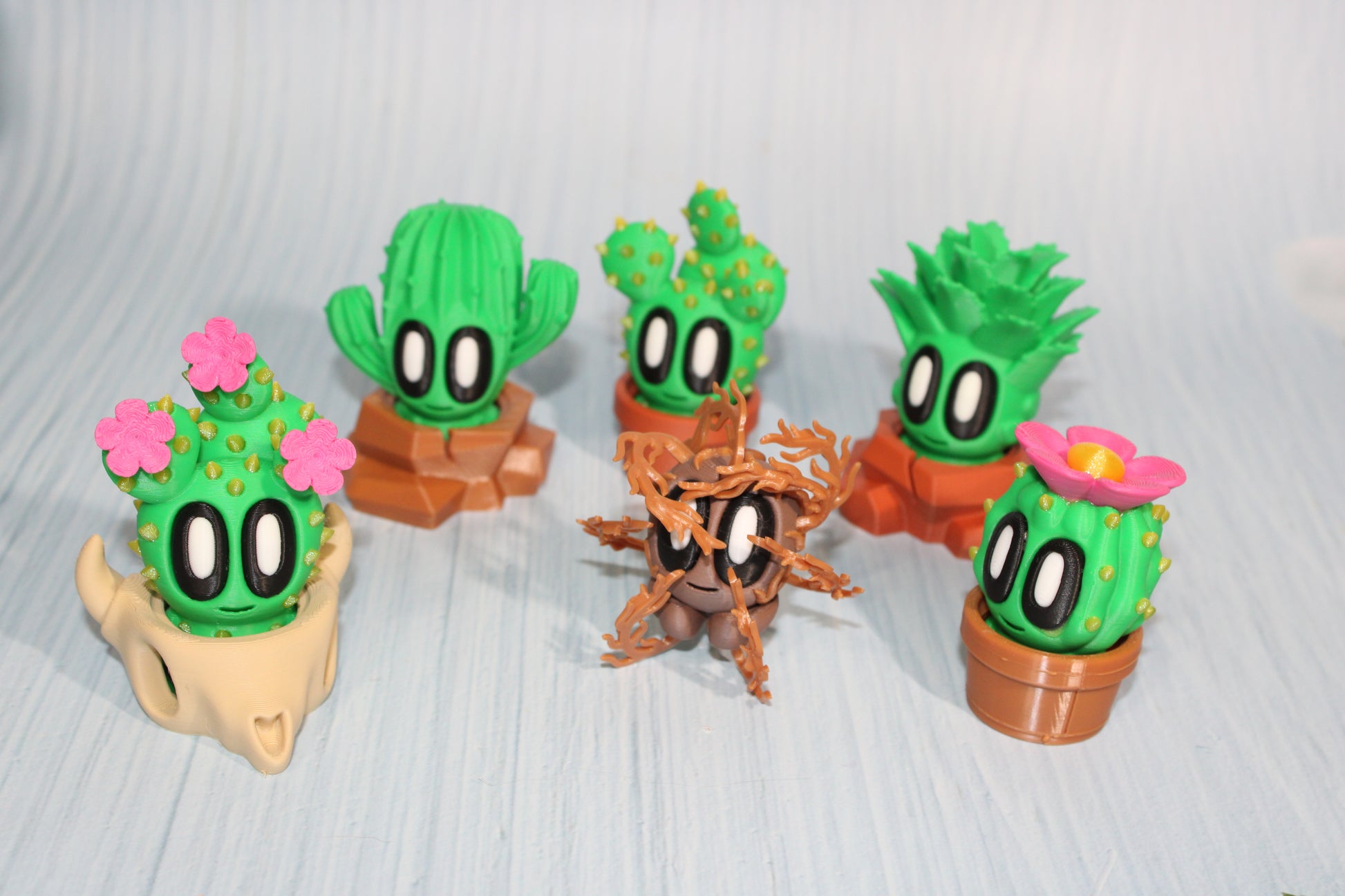 3D Printed Articulated Desert Plant Set - 6 pieces included - Wonderland 3D Printing 
