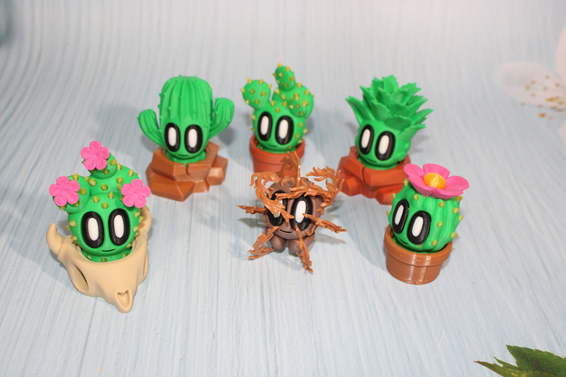 3D Printed Articulated Desert Plant Set - 6 pieces included - Wonderland 3D Printing 