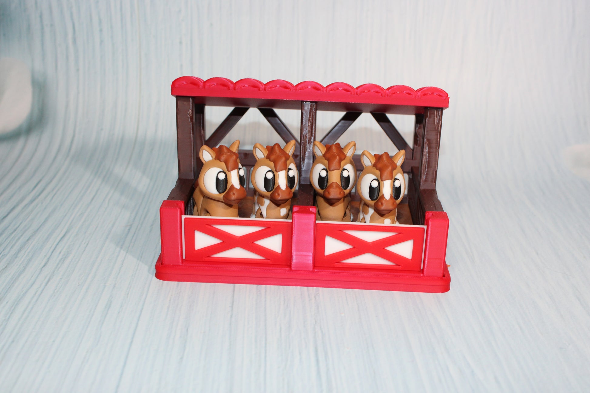 3D Printed Horses and stable: Articulated Fidget Toy- Everything Included-5 piece set - Wonderland 3D Printing 