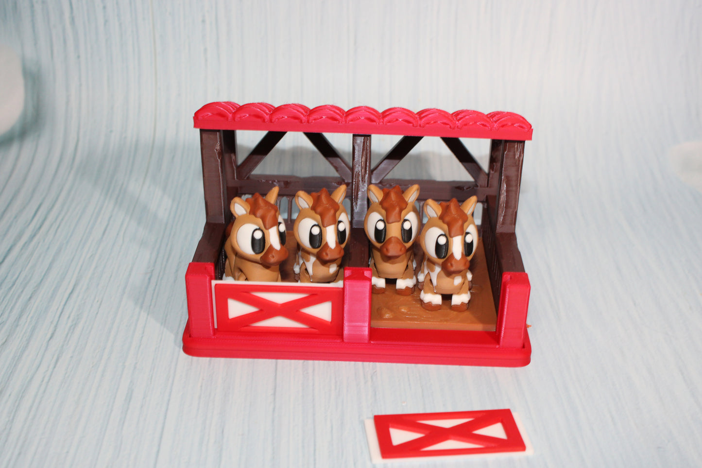 3D Printed Horses and stable: Articulated Fidget Toy- Everything Included-5 piece set - Wonderland 3D Printing 