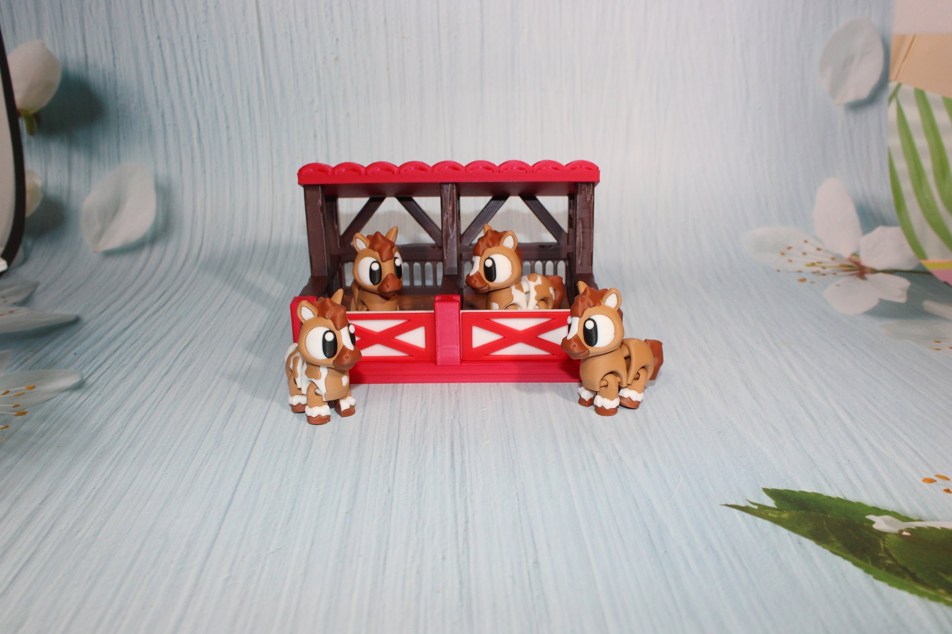 3D Printed Horses and stable: Articulated Fidget Toy- Everything Included-5 piece set - Wonderland 3D Printing 