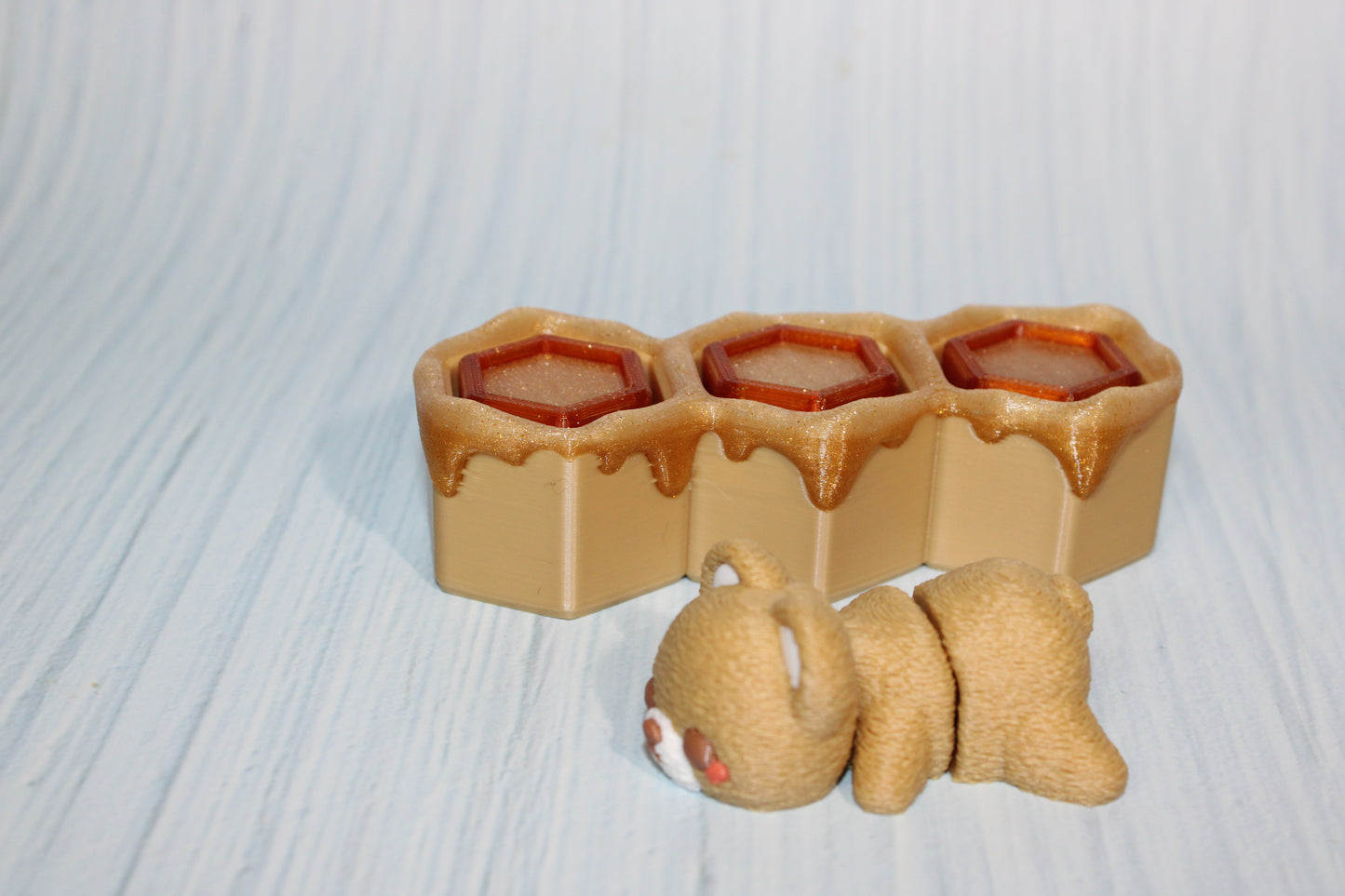3D Printed fuzzy Bear with Honeycomb Clicker - Wonderland 3D Printing 