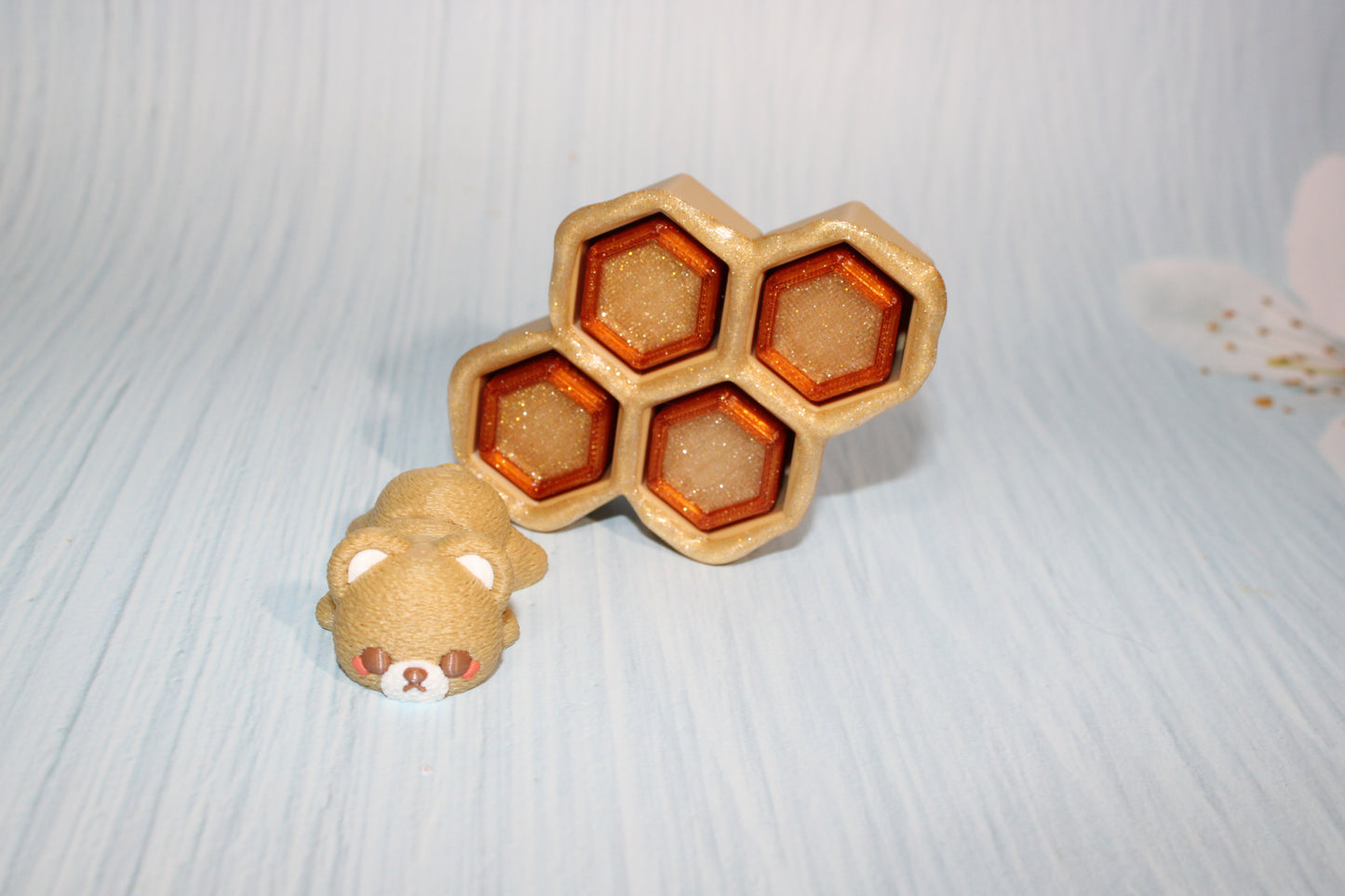 3D Printed fuzzy Bear with Honeycomb Clicker - Wonderland 3D Printing 