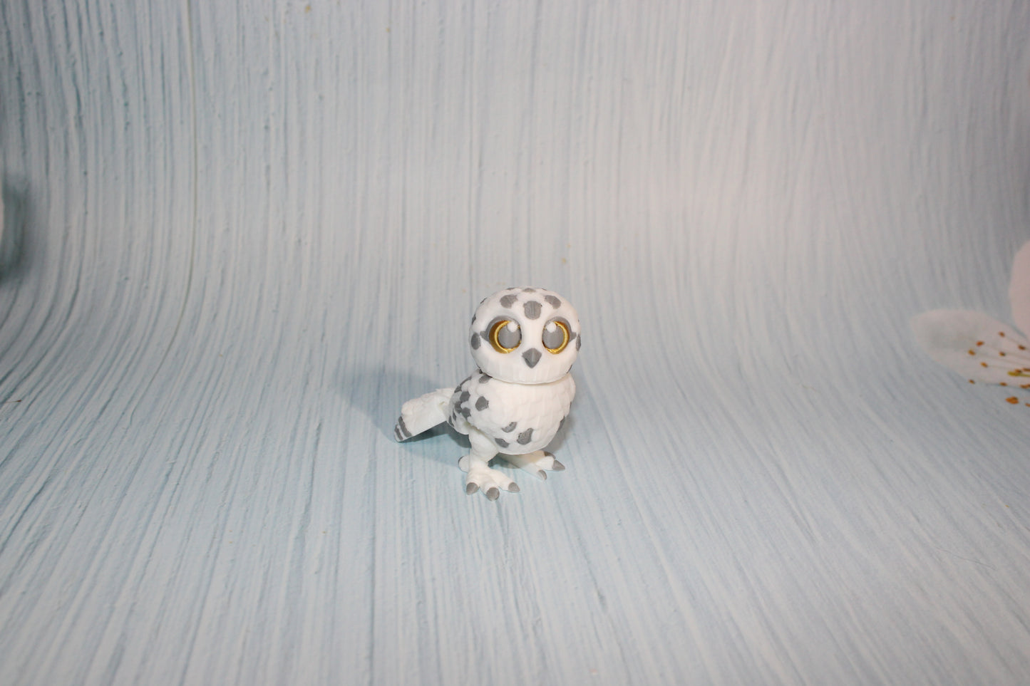 Snow owl or Sparrow 3d printed 2.5" tall - Wonderland 3D Printing 