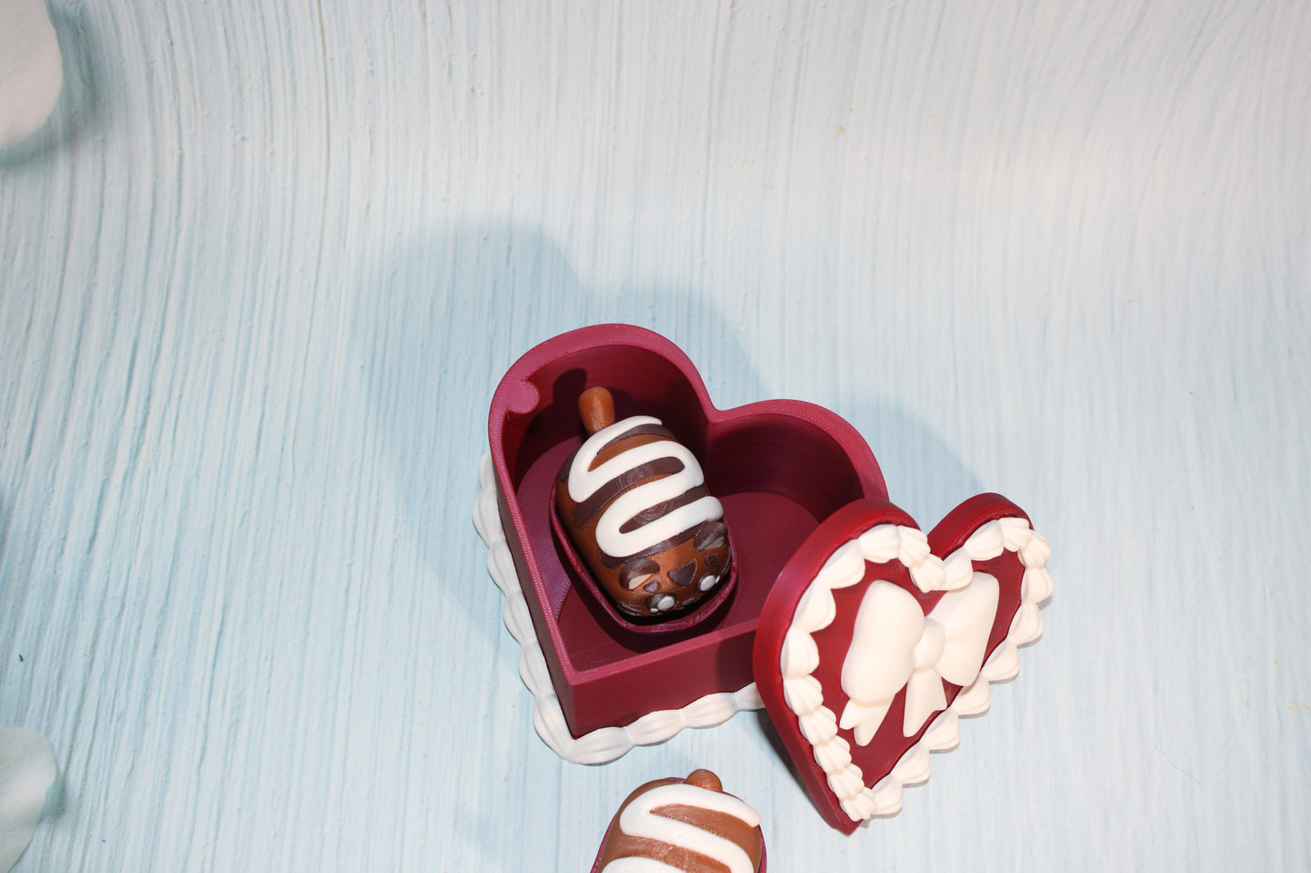 3d printed Bon Bon Clickers with Gift Box Options - Wonderland 3D Printing 
