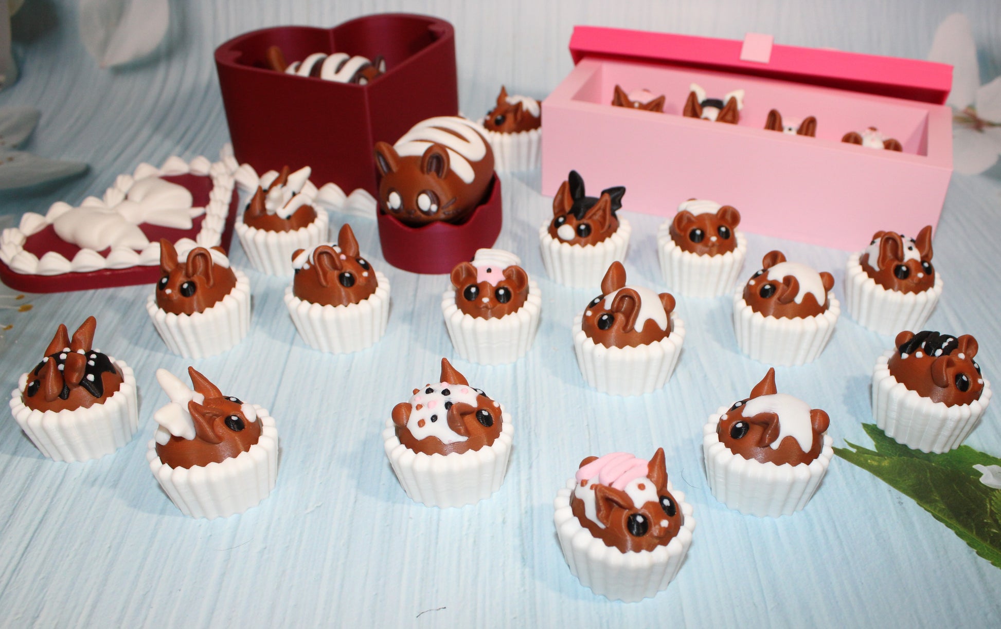 3d printed Bon Bon Clickers with Gift Box Options - Wonderland 3D Printing 