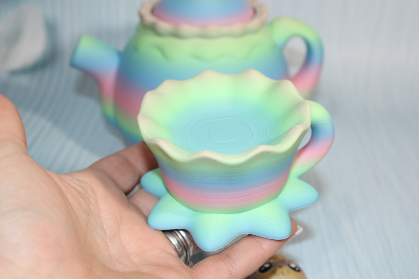 Tea Otter Play set- Everything Included- Comes with 2 Otters-3d printed - Wonderland 3D Printing 