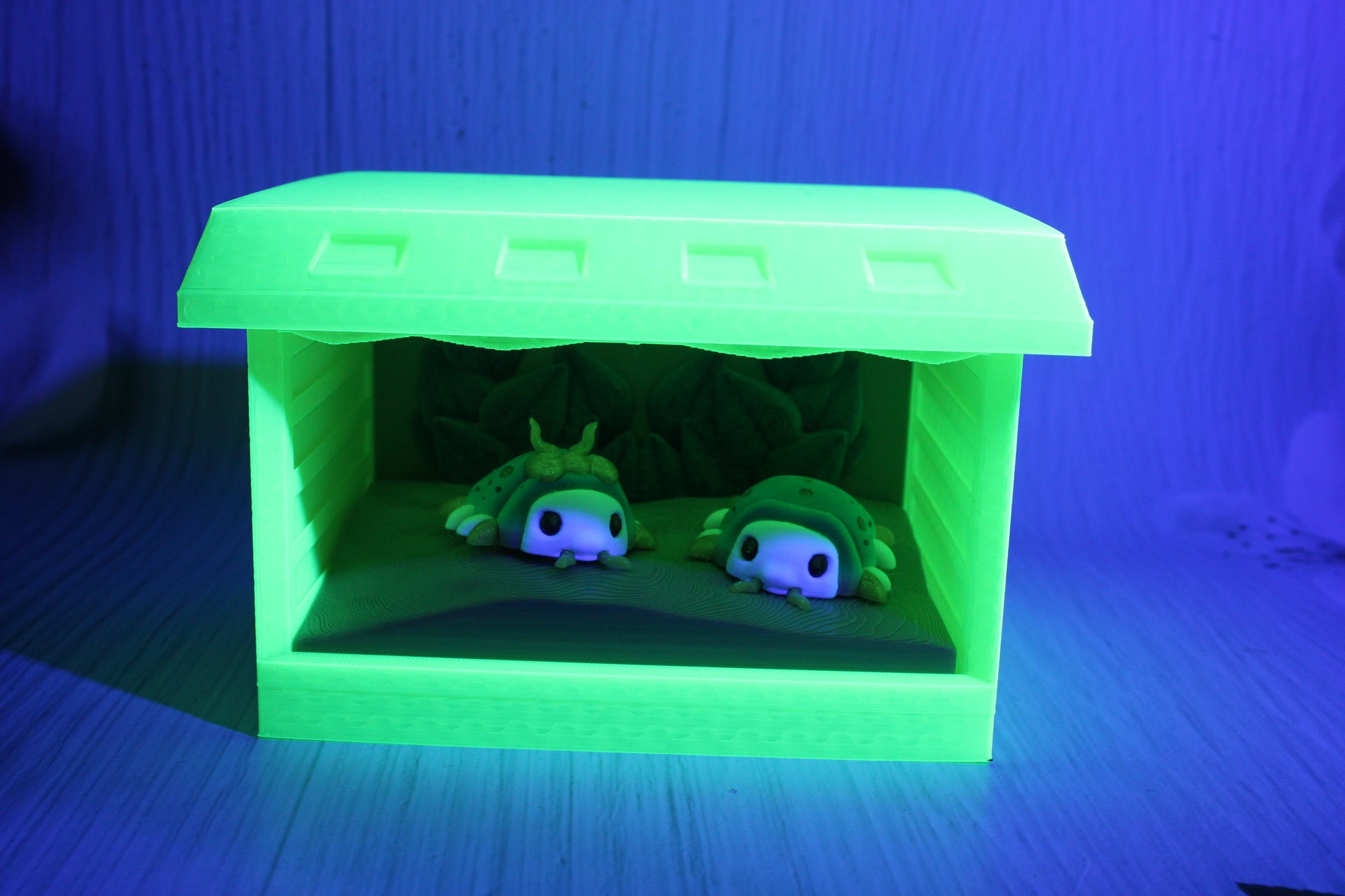 Isopod Play set- Everything Included- Comes with 2 Isopods-3d printed - Wonderland 3D Printing 
