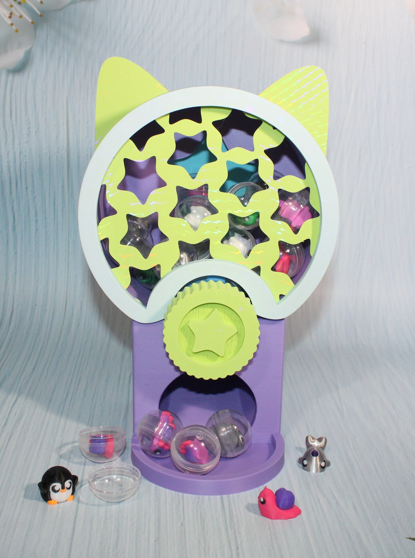 Tiny Vending Machine 3d printed with Minis - Wonderland 3D Printing 