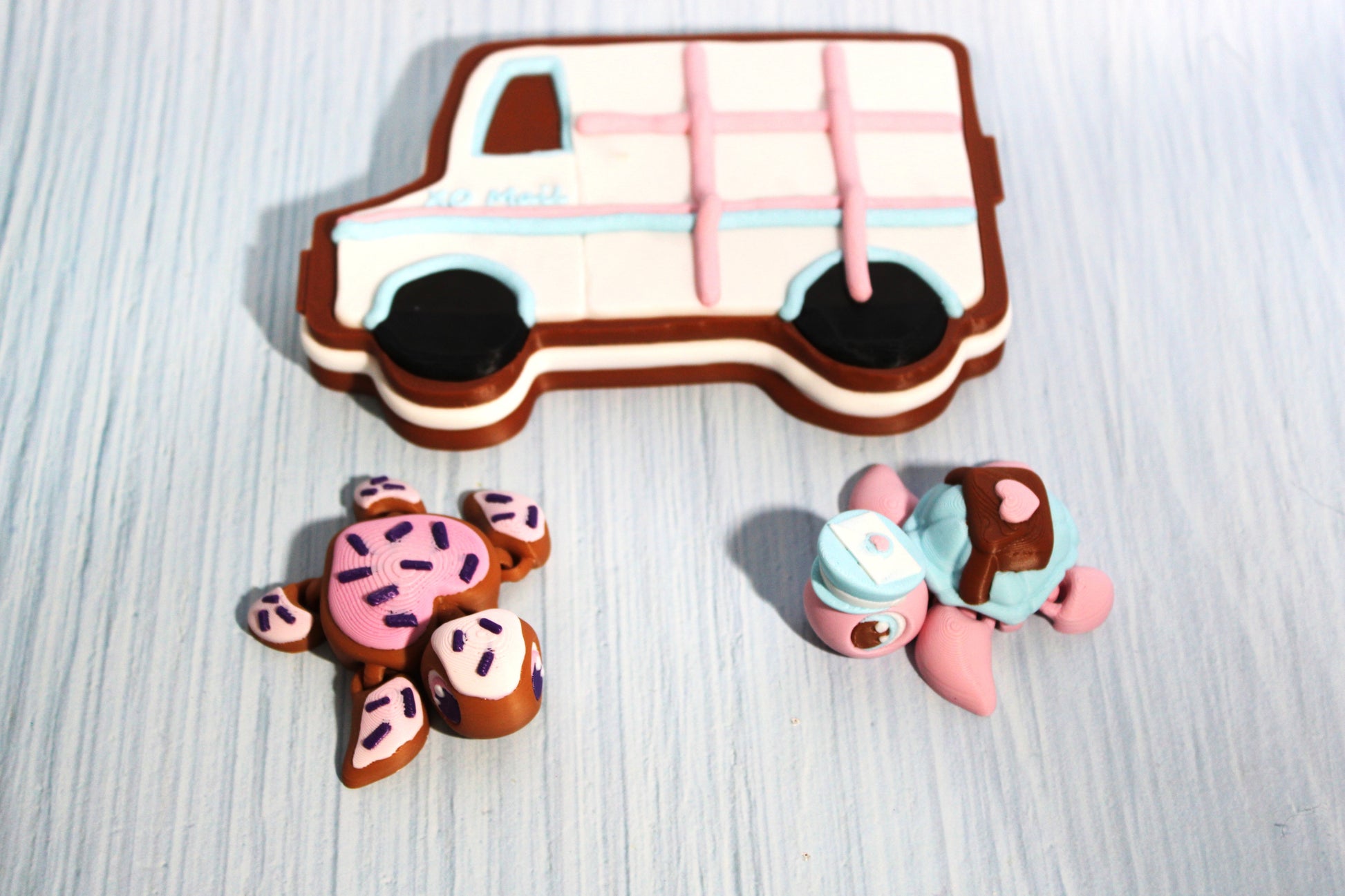 Sweet Turtles 2.5" Long with Tic Tac Toe Game Options-3d printed - Wonderland 3D Printing 