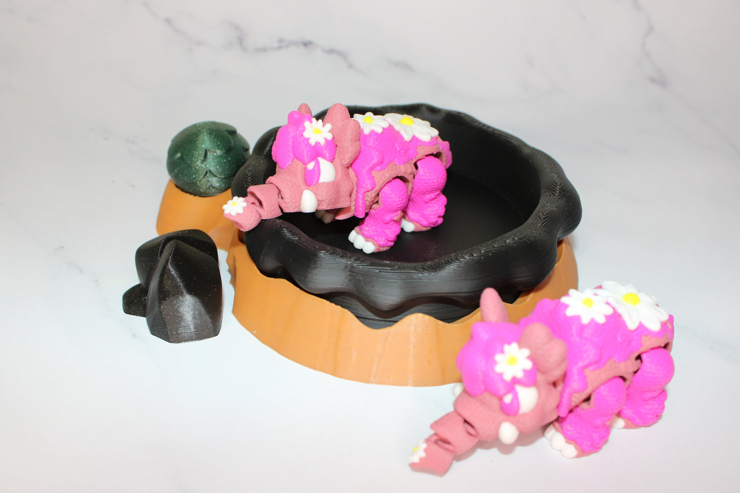 Magnolia the Mammoth or Daisy the Mammoth with Tar Pit Options 3D Printed Articulated Flexi Figurine - Wonderland 3D Printing 