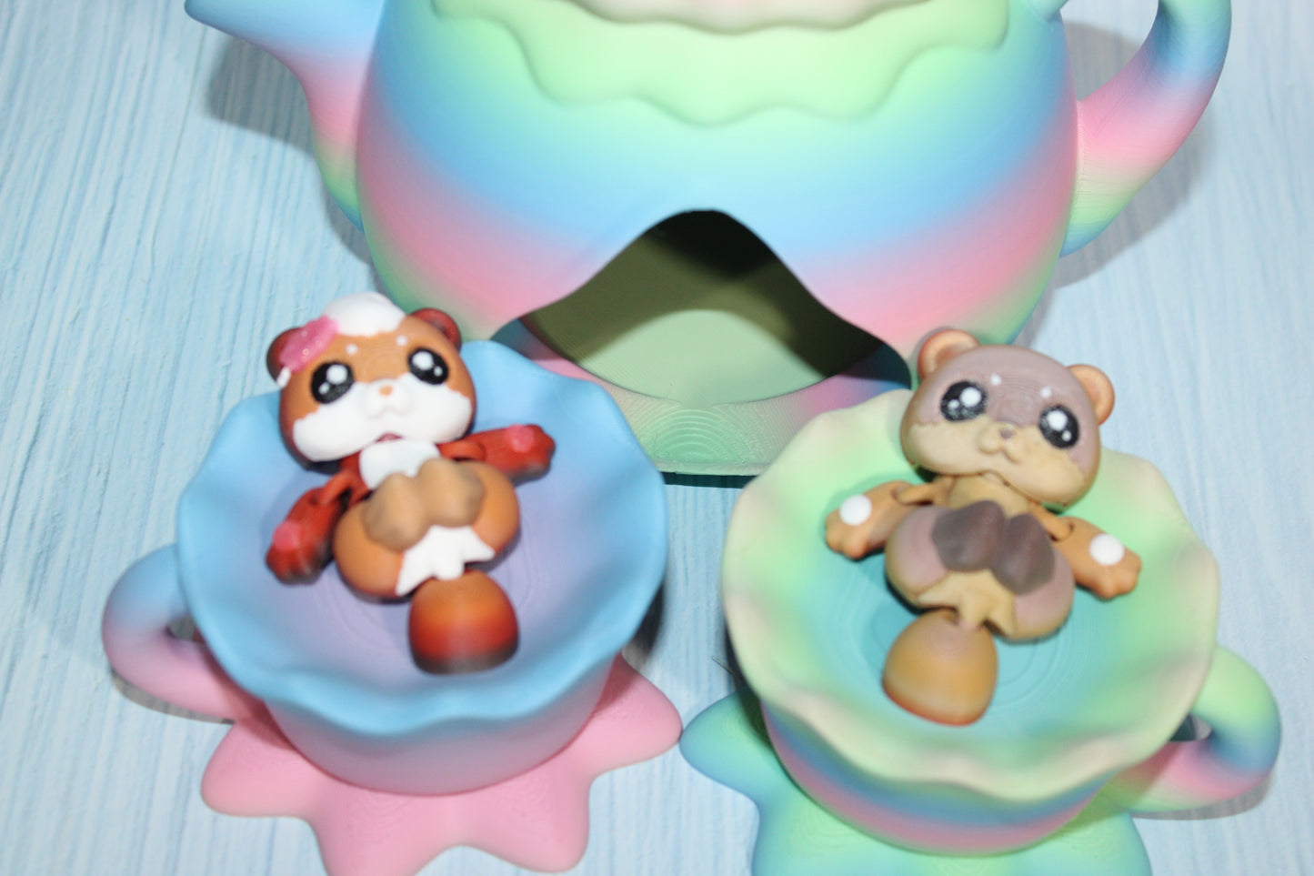 Tea Otter Play set- Everything Included- Comes with 2 Otters-3d printed - Wonderland 3D Printing 