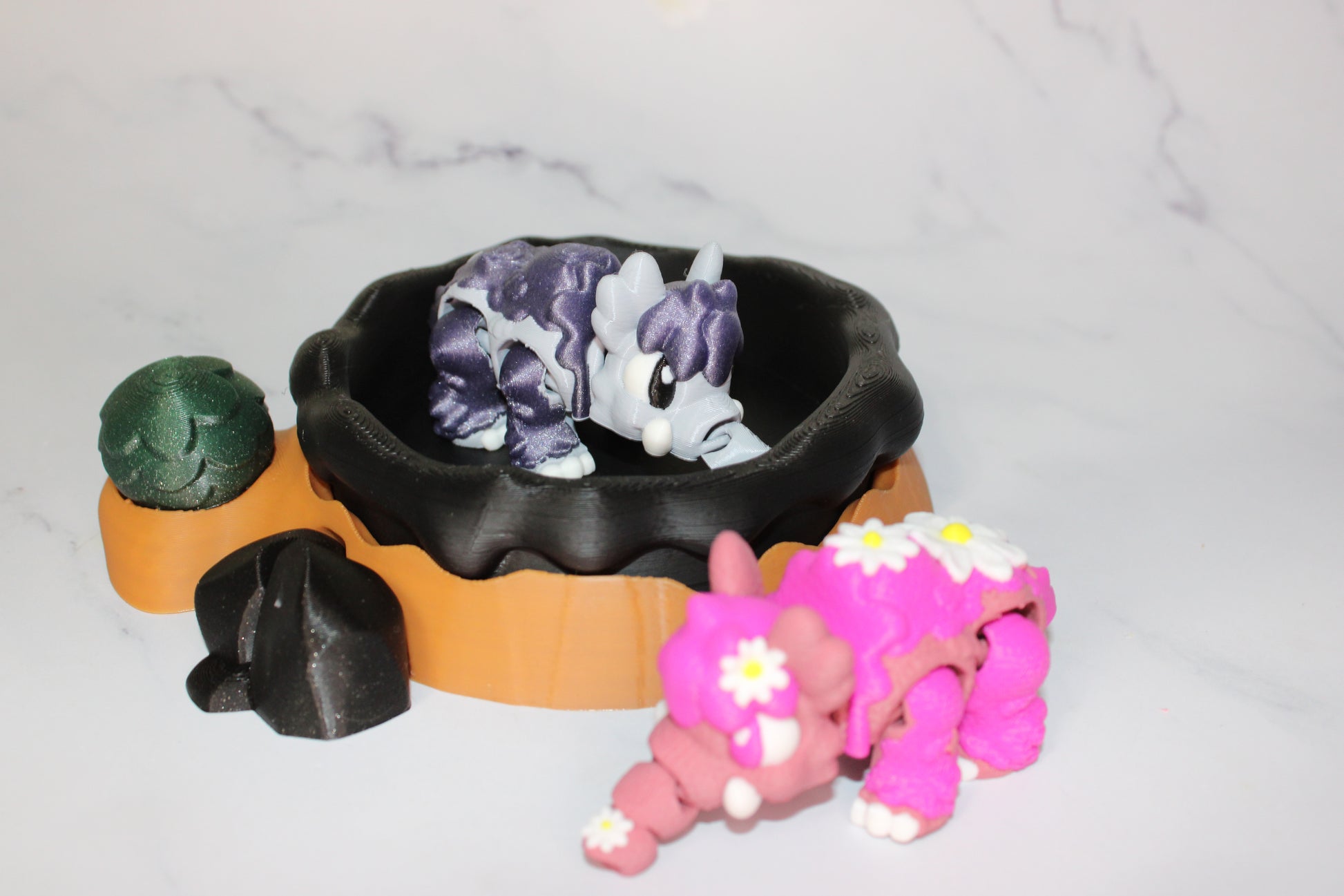 Magnolia the Mammoth or Daisy the Mammoth with Tar Pit Options 3D Printed Articulated Flexi Figurine - Wonderland 3D Printing 