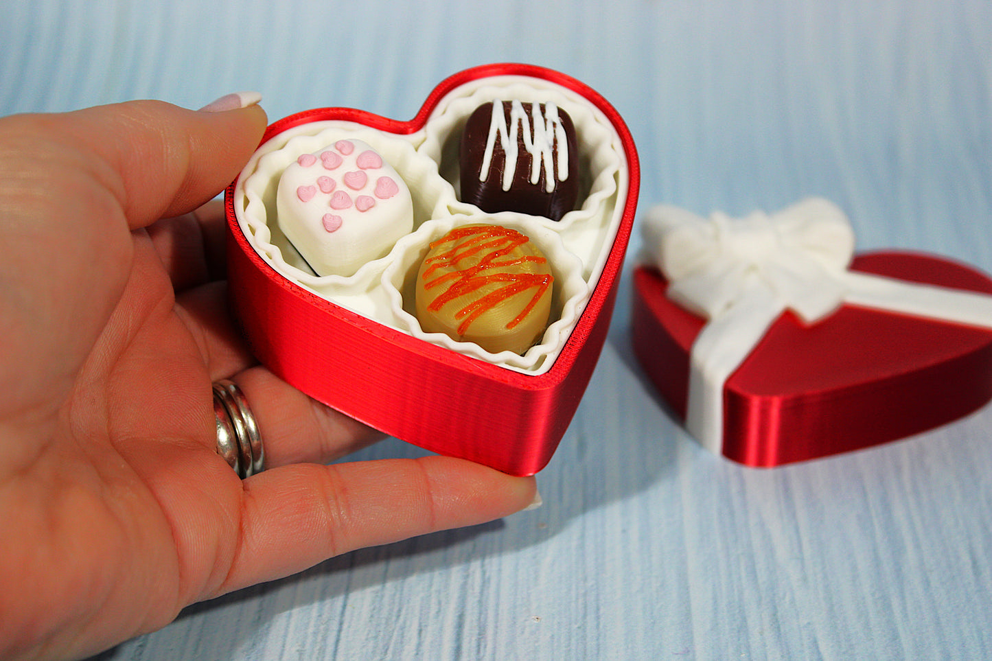 Valentines Heart box with Chocolate Clickers-3d printed-Chocolates are randomly selected - Wonderland 3D Printing 