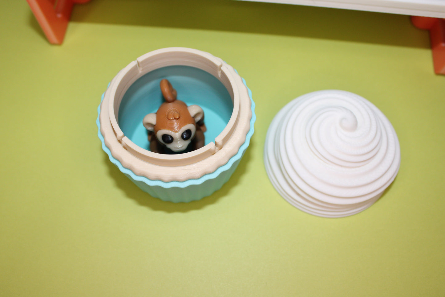 Cupcakes & Stand with Minis-3D Printed Articulated Fidget Toys. Great for Birthday Parties! - Wonderland 3D Printing 