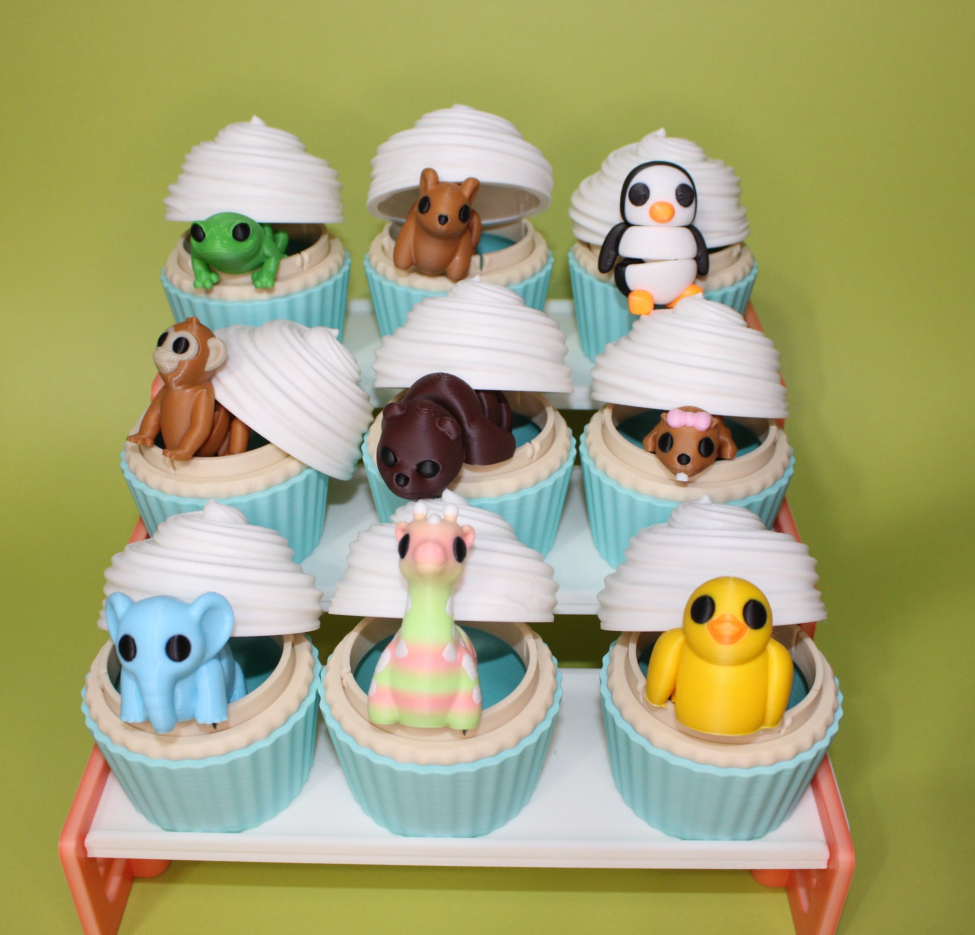 Cupcakes & Stand with Minis-3D Printed Articulated Fidget Toys. Great for Birthday Parties! - Wonderland 3D Printing 