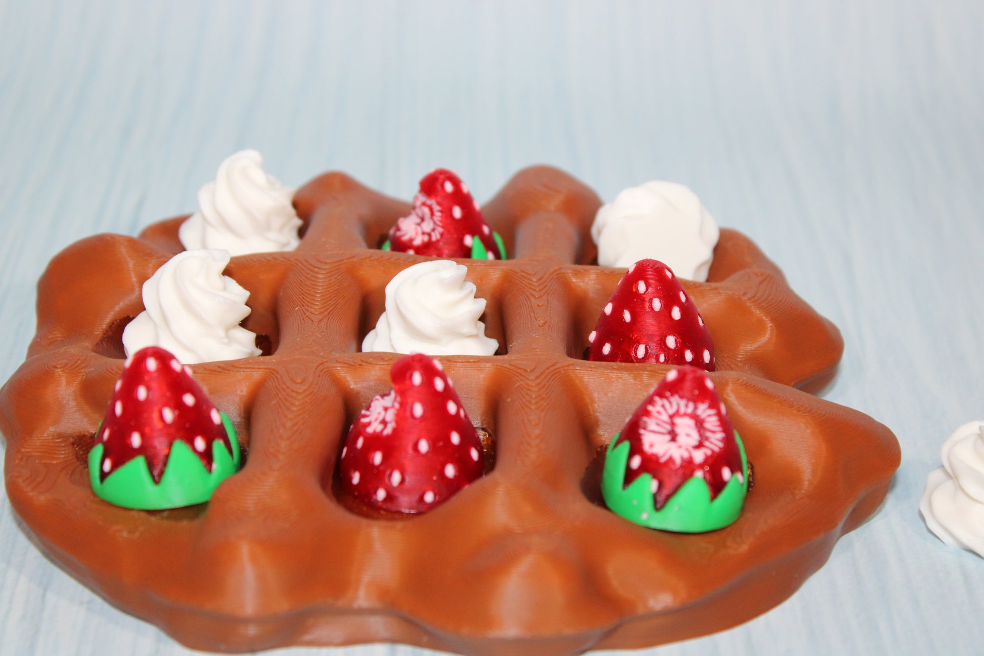 Waffle Tic Tac Toe-3d printed - Wonderland 3D Printing 
