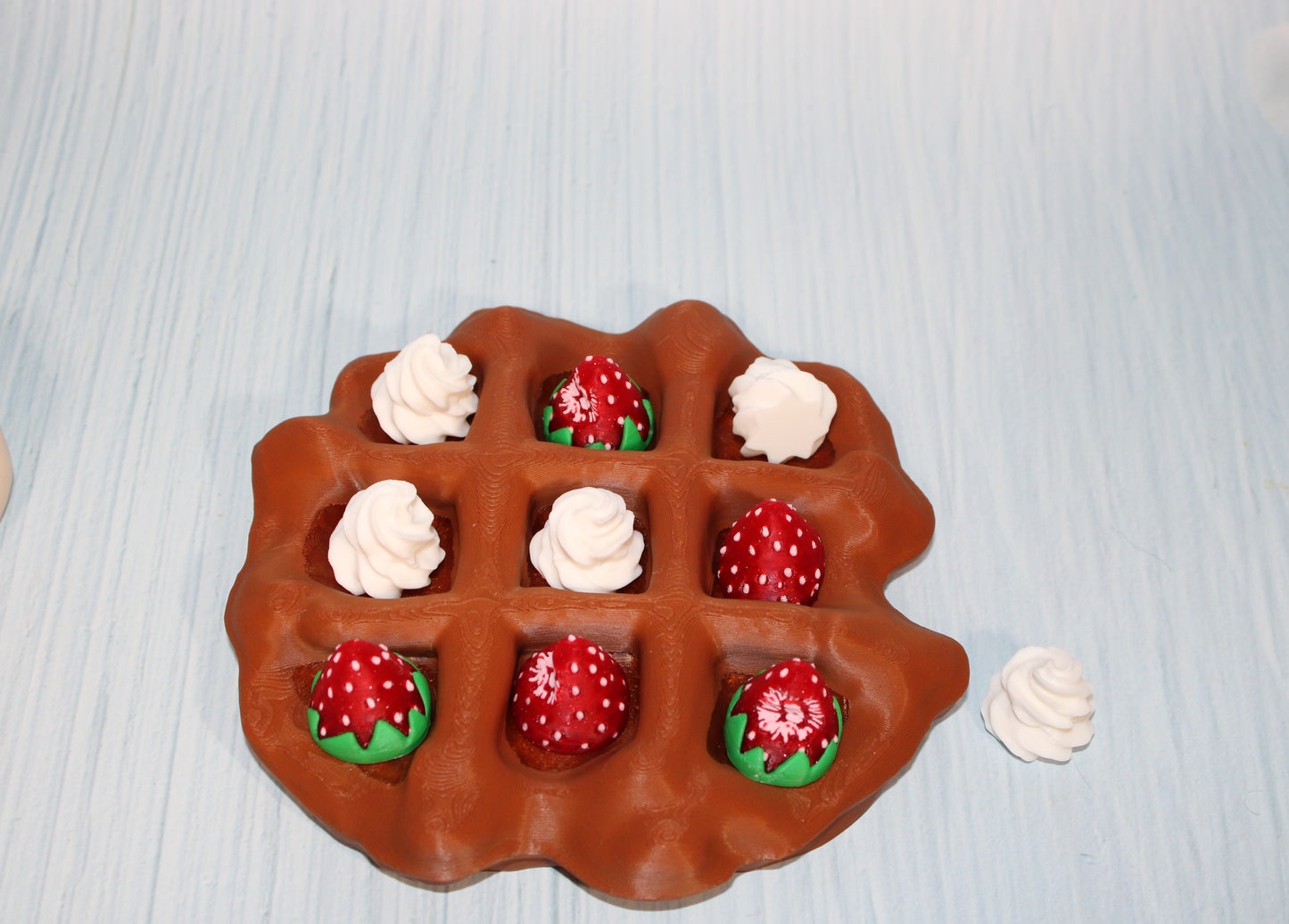 Waffle Tic Tac Toe-3d printed - Wonderland 3D Printing 