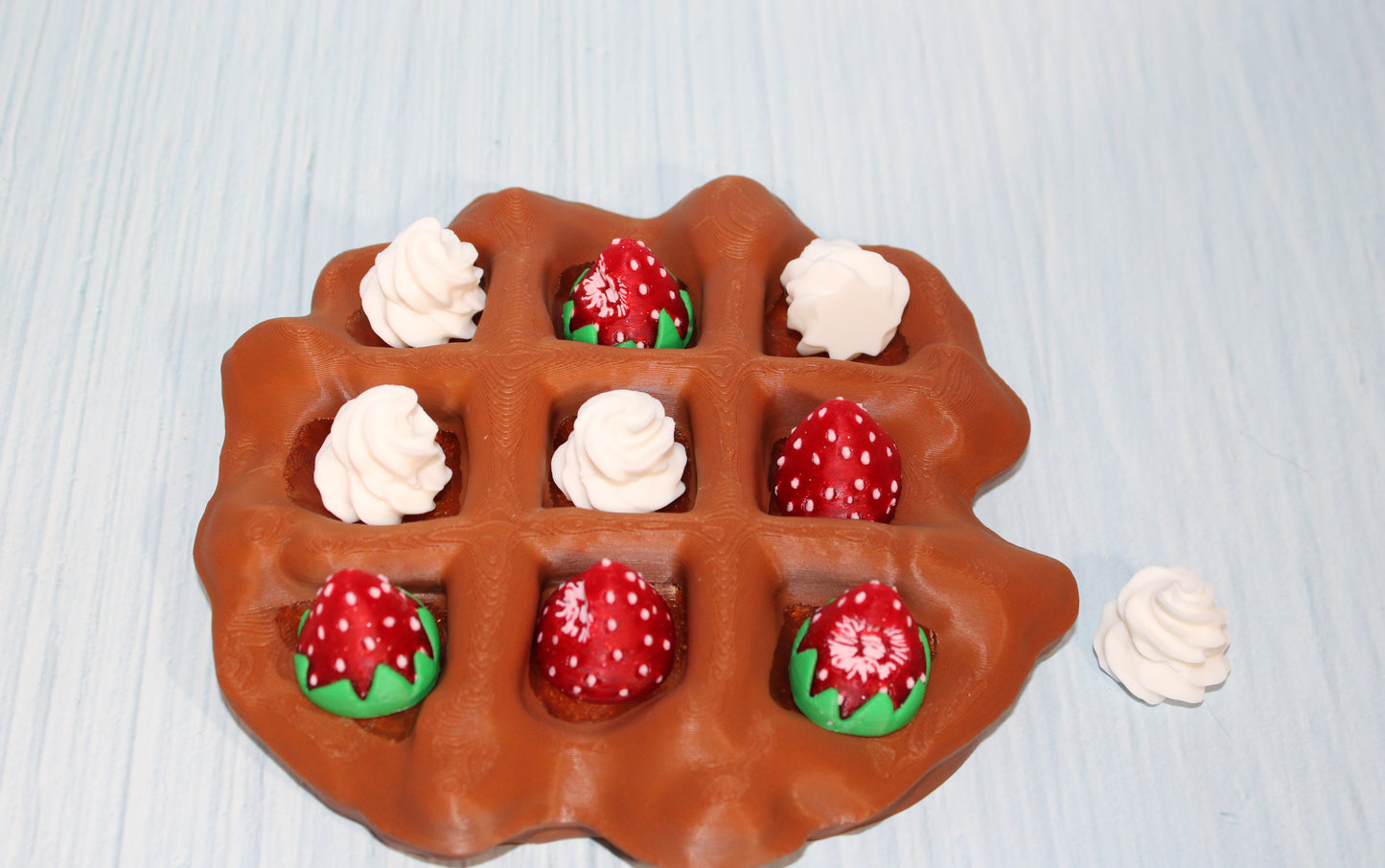 Waffle Tic Tac Toe-3d printed - Wonderland 3D Printing 