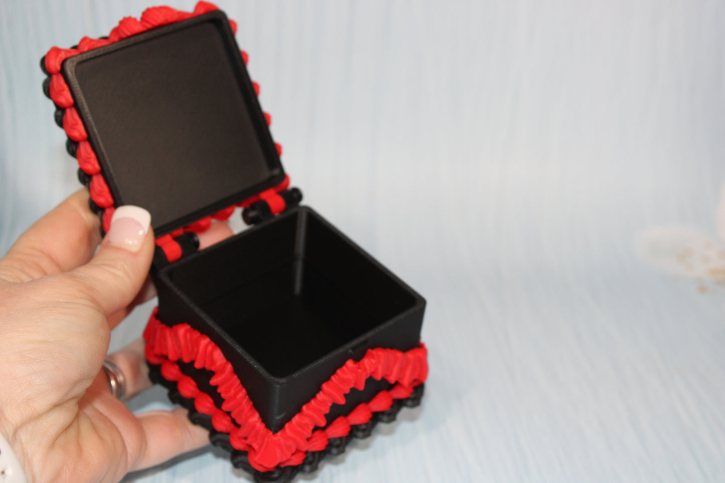 3d Printed Cake Storage Boxes 3" x 3" x 2.75'"t - Wonderland 3D Printing 