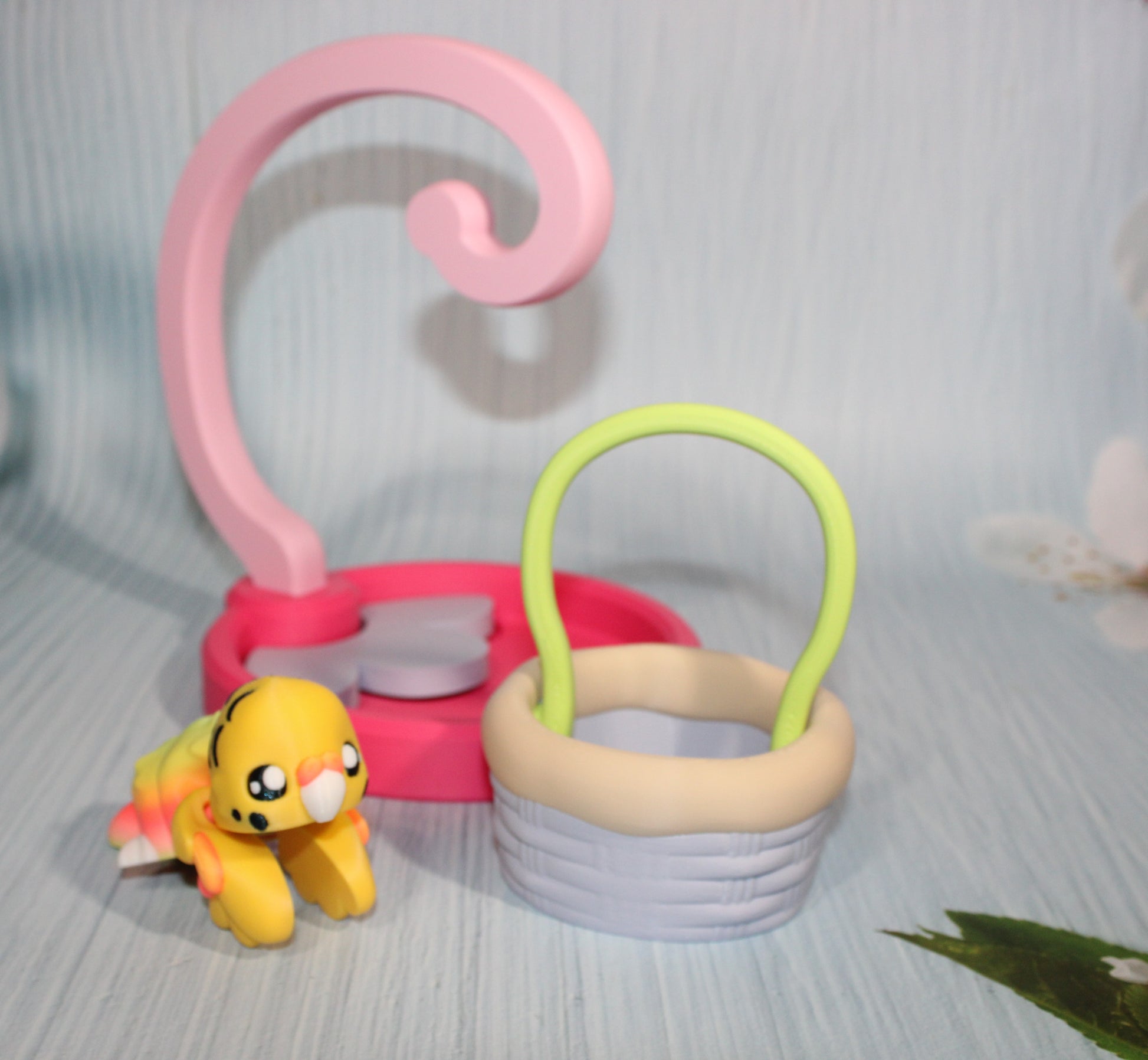 Love Birds and Friends with Swinging Basket or House Options-3d printed - Wonderland 3D Printing 