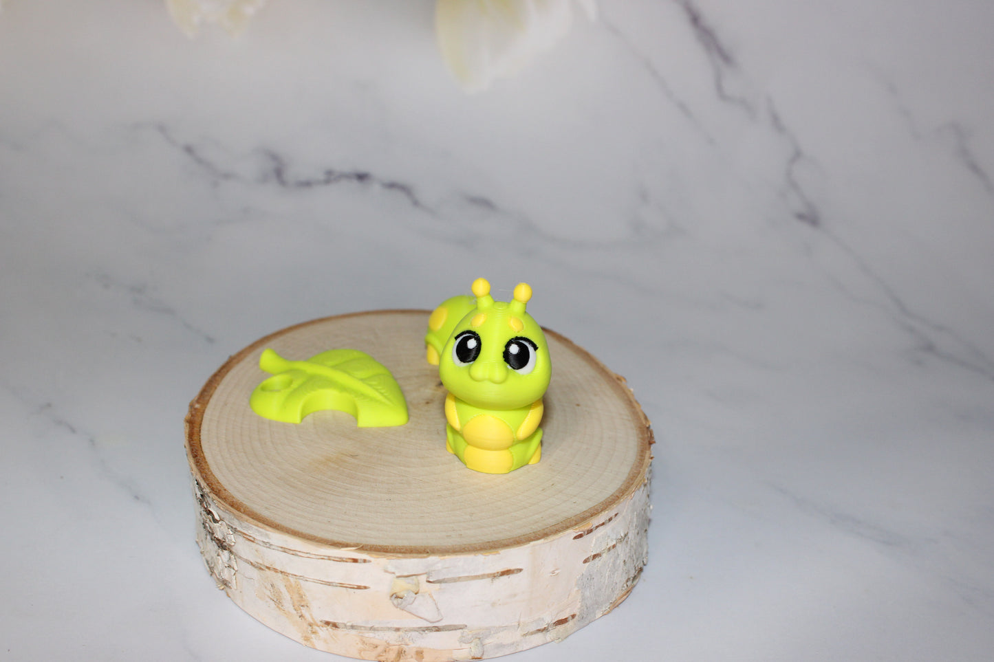 Caterpillar with Leaf or Keychain options 3D Printed Articulated Flexi Fidget