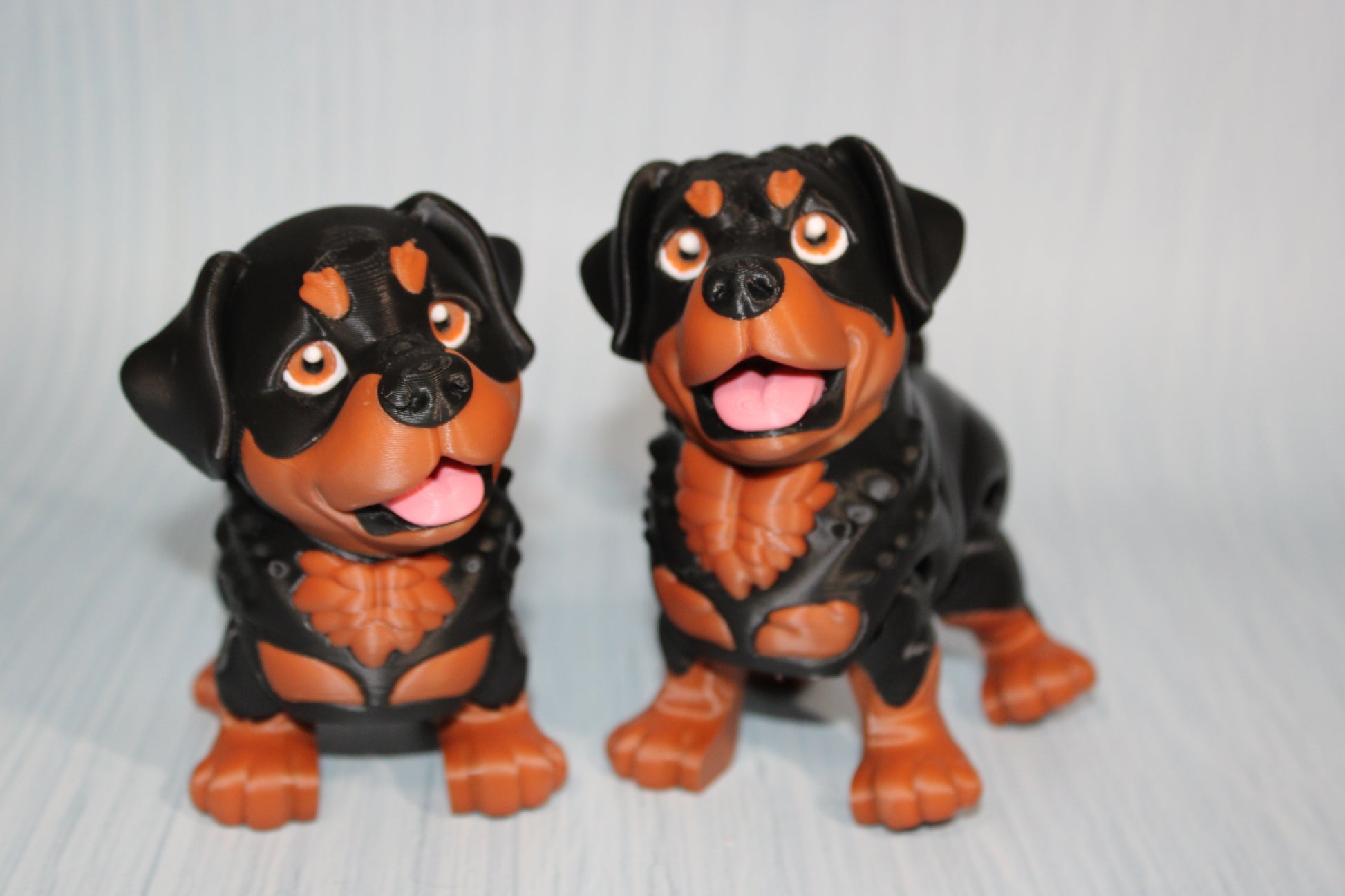 Rottweiler Dog 3D Printed Articulated Flexi Fidget Figurine - Wonderland 3D Printing 