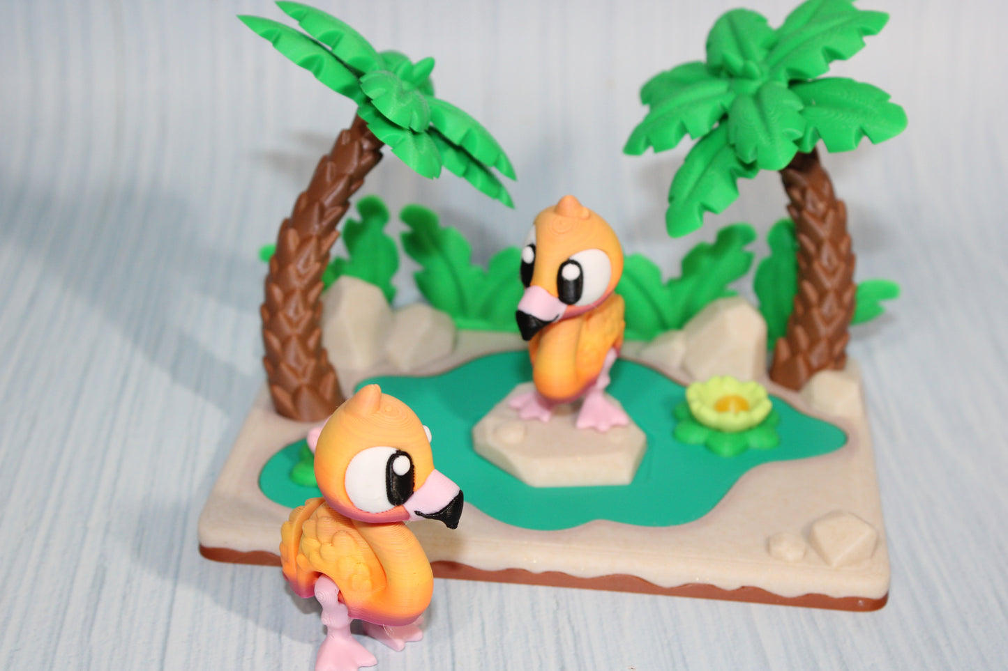 Flexi Flamingo and Mini Lagoon Showcase-3D Printed Flexi Fidget- Comes with 2 Flamingos - Wonderland 3D Printing 