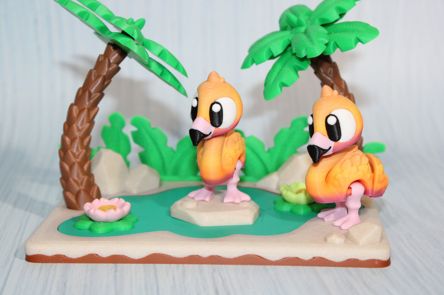 Flexi Flamingo and Mini Lagoon Showcase-3D Printed Flexi Fidget- Comes with 2 Flamingos - Wonderland 3D Printing 