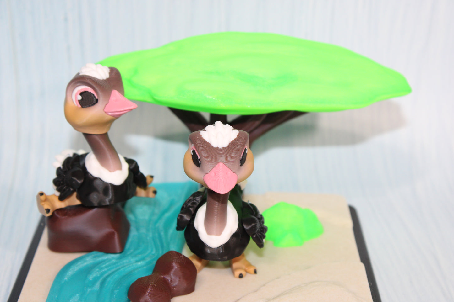Ostrich with Diorama- Includes both Ostriches - Wonderland 3D Printing 