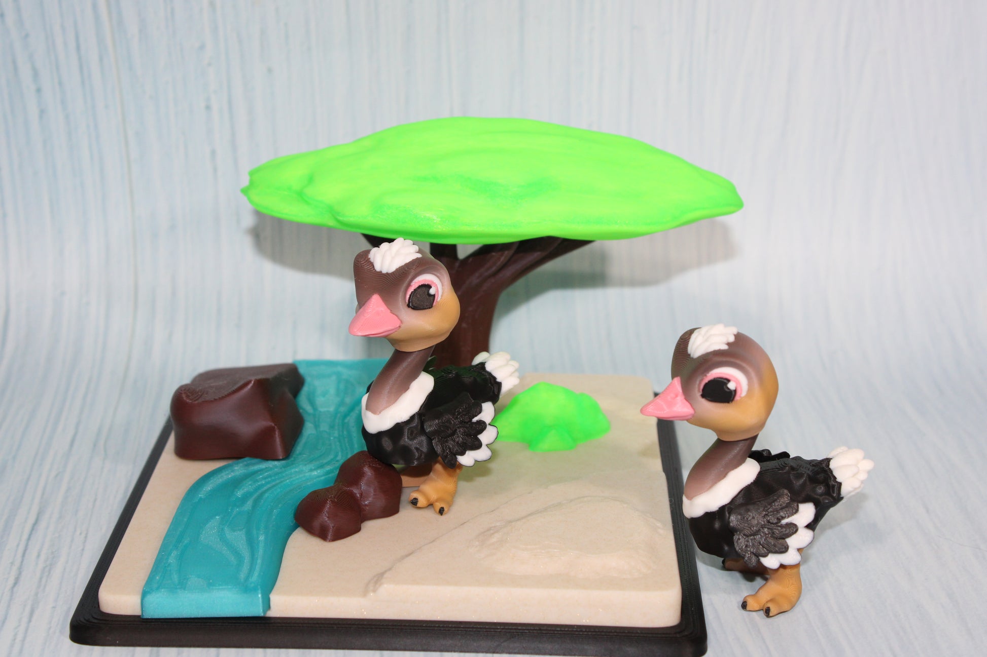 Ostrich with Diorama- Includes both Ostriches - Wonderland 3D Printing 