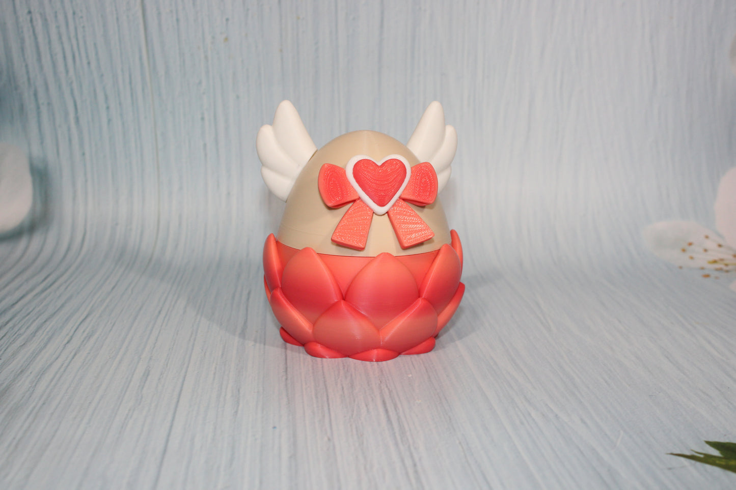 Heart Seeker Dragon with Egg: 4 inches Long 3D Printed Articulated Flexi Fidget - Wonderland 3D Printing 