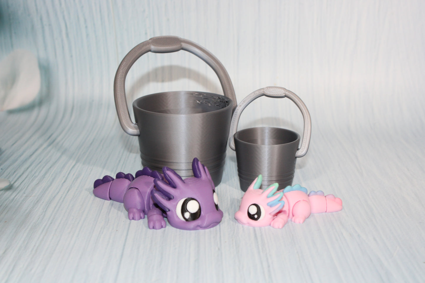 Axolotl Articulated Flexi Fidget Figurine- comes with pail - Wonderland 3D Printing 