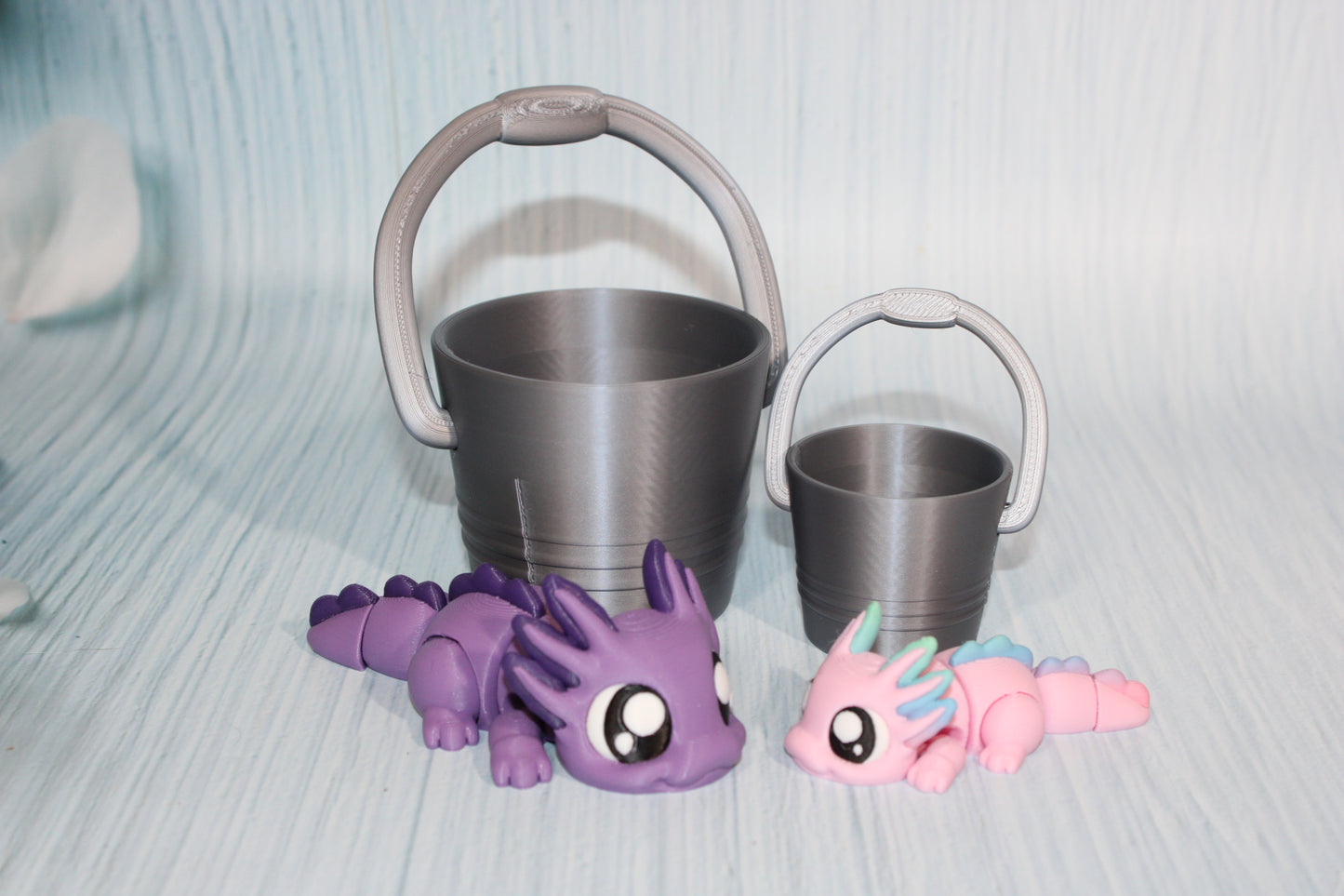 Axolotl Articulated Flexi Fidget Figurine- comes with pail - Wonderland 3D Printing 